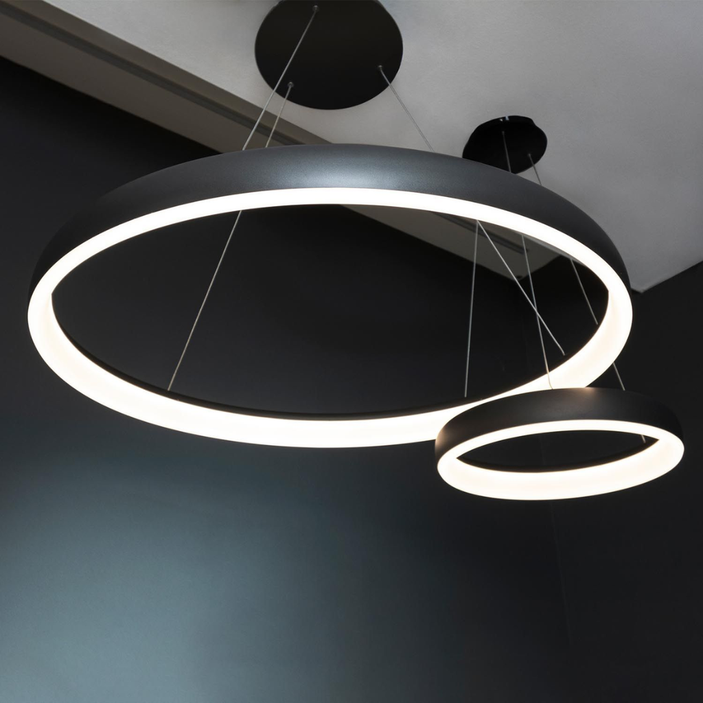 Iluminación Interior suspendidos VK GERS 40W negro 2200 D 600 x H70mm